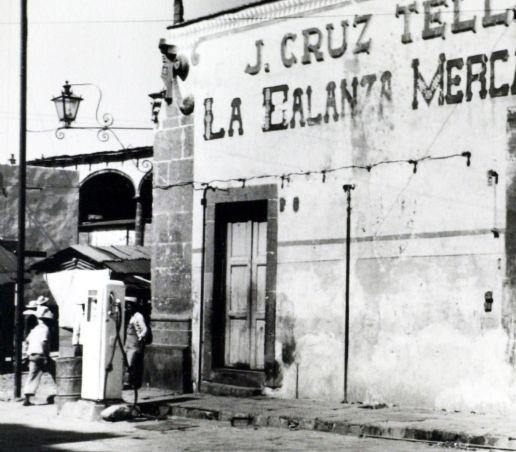 BOMBA ANTIGUA