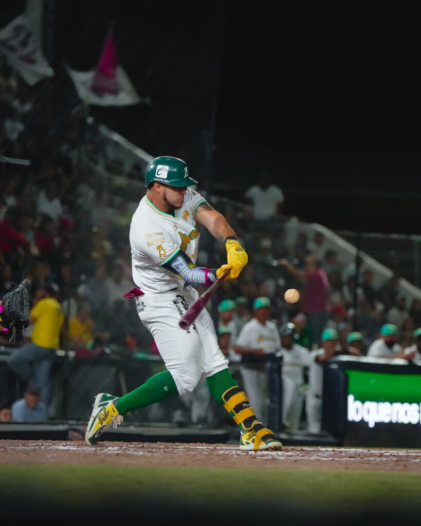 Los Bravos pierden ante El águila de Veracruz. Foto: Cortesía Bravos de León.