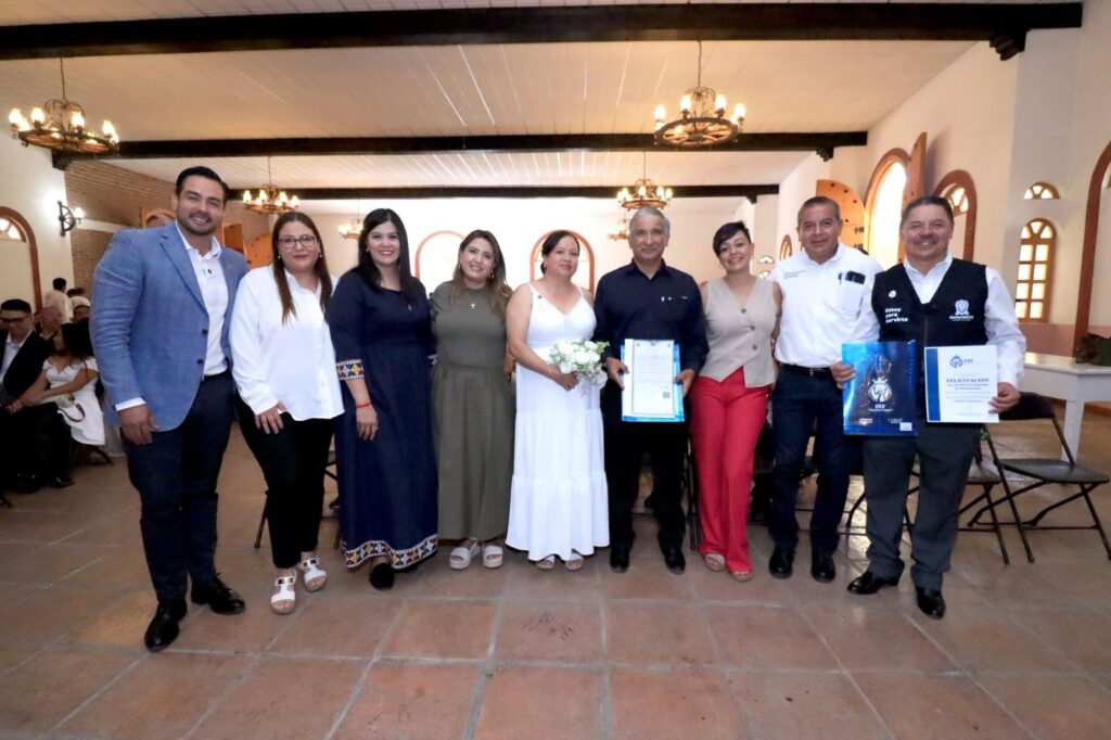 Servicios Escenciales: cientos de familias pudieron fortalecer su certeza jurídica y su calidad de vida.