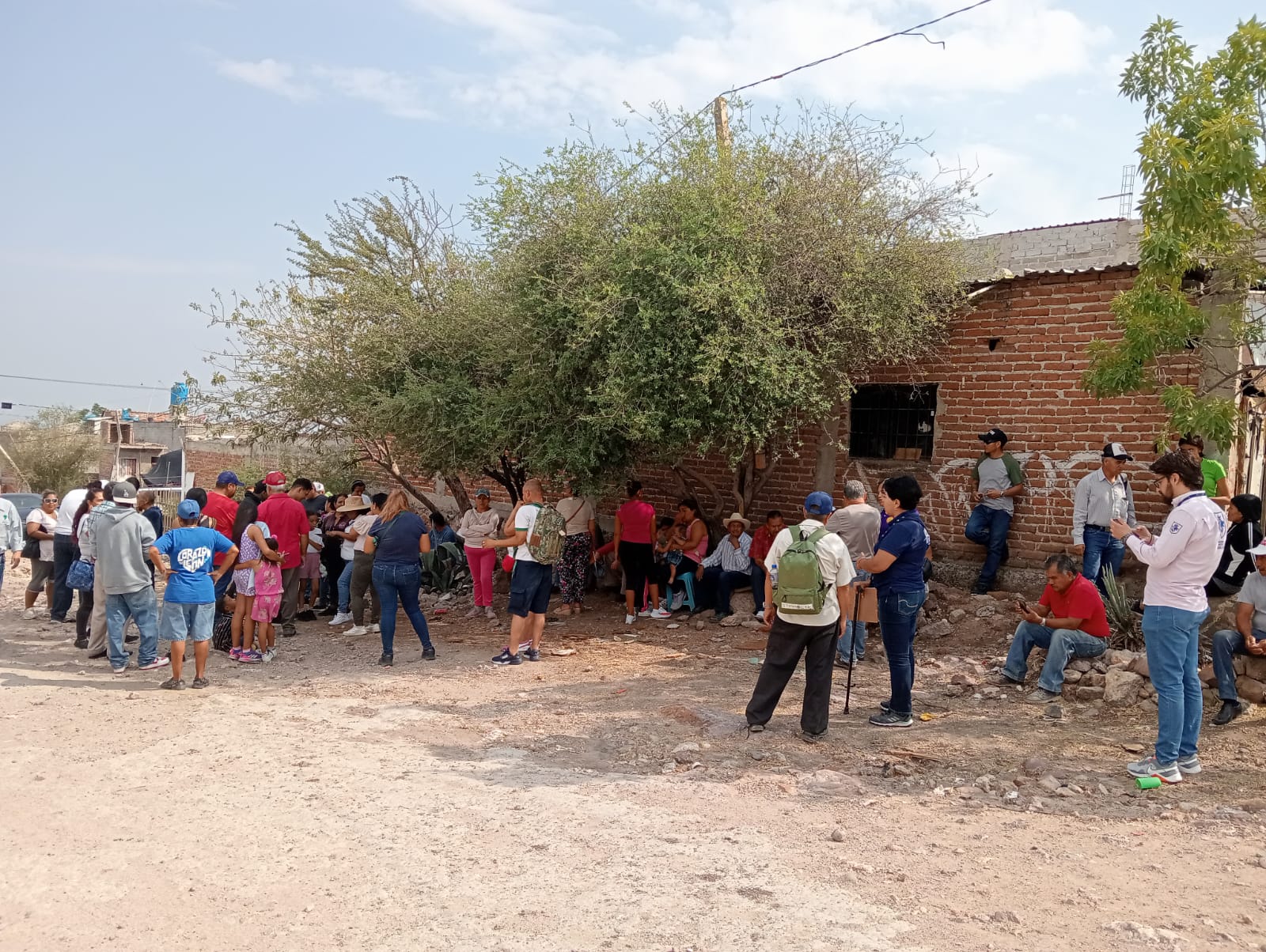 Impulsan regularización de viviendas con apoyo vecinal