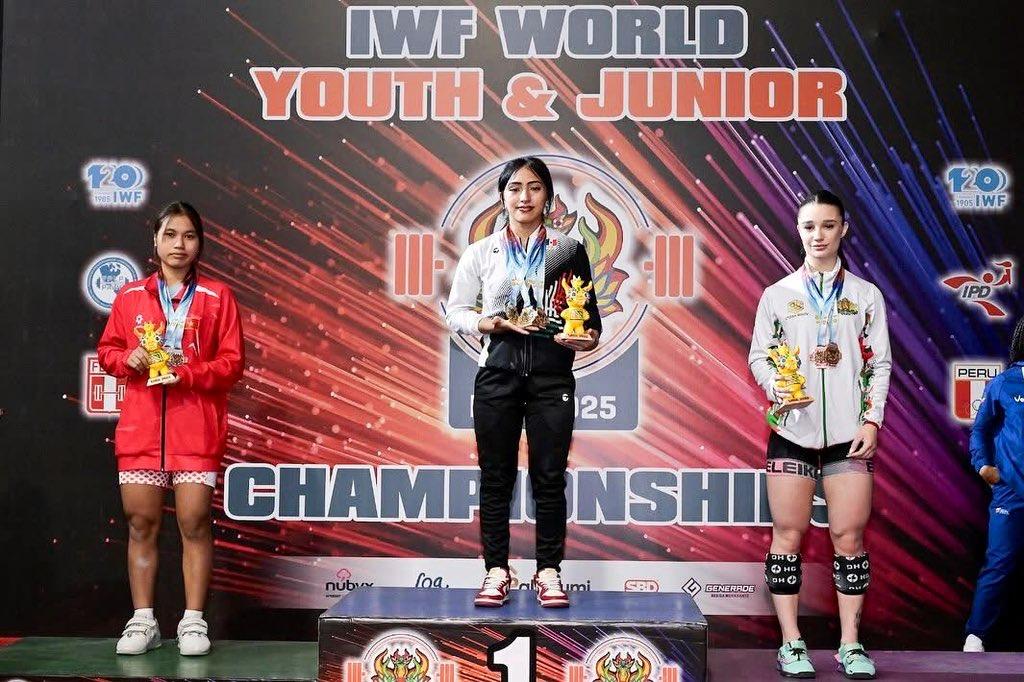 Kelly logró subirse al pódium con una medalla de oro en total.