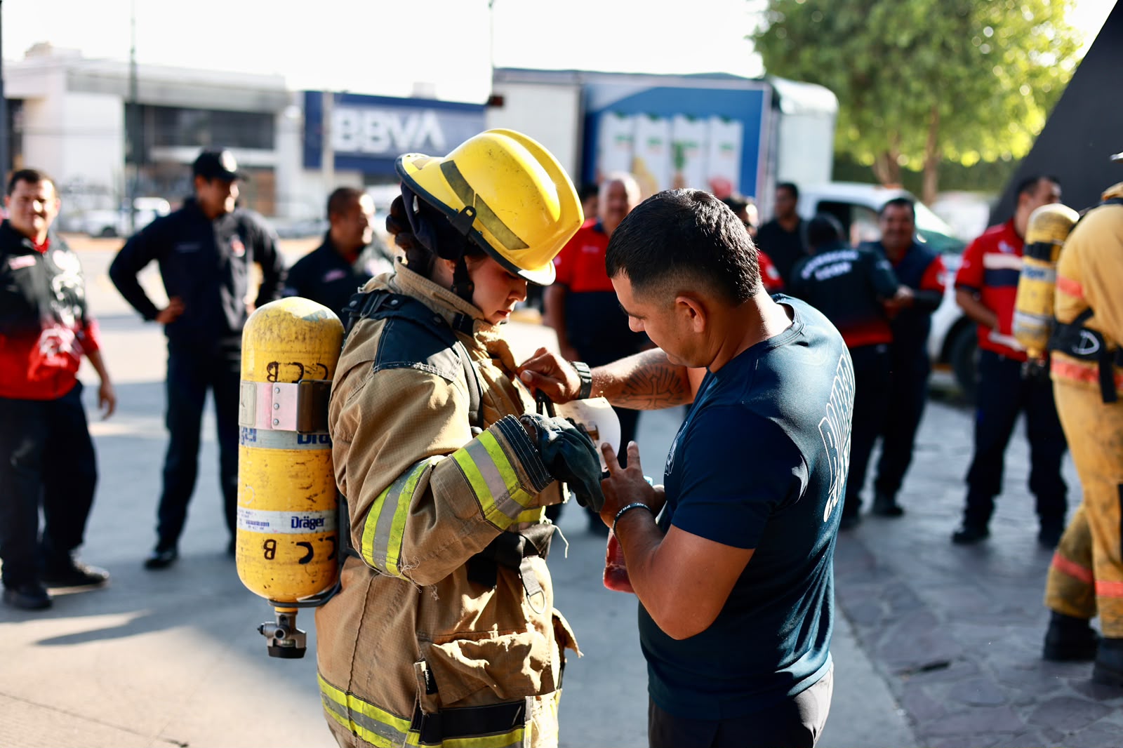 BOMBEROS